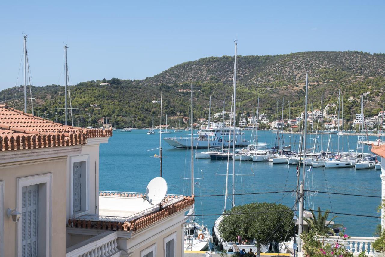 Neoclassical Manor House Πόρος Εξωτερικό φωτογραφία